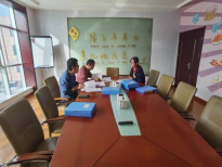 濱城區(qū)工信局聘請(qǐng)專家對(duì)隆鑫天潤(rùn)、隆鑫菲特進(jìn)行安全檢查