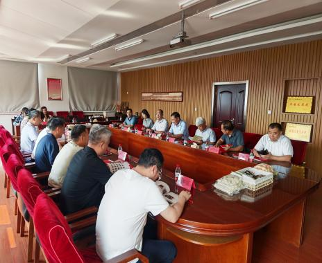 為推動菏澤特色農業(yè)與企業(yè)協(xié)同發(fā)展雙方進行深入探討